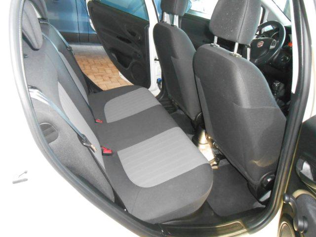 FIAT Punto 1.4 8V 5P Easypower Splendida!