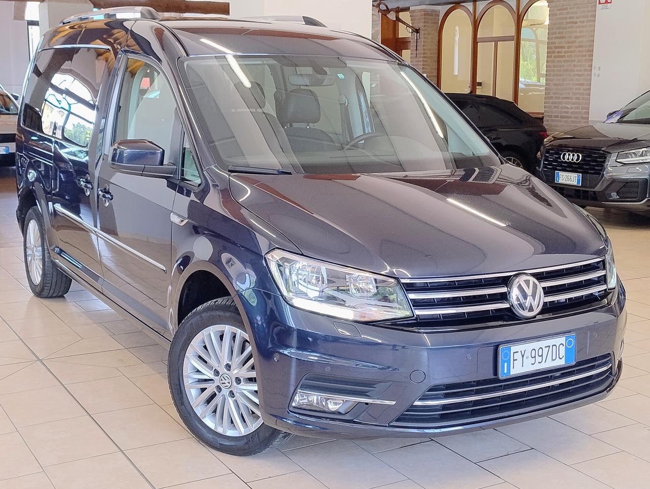 Volkswagen Caddy MAXI 2.0TDI Highline 7posti ALCANTARA CAMERA