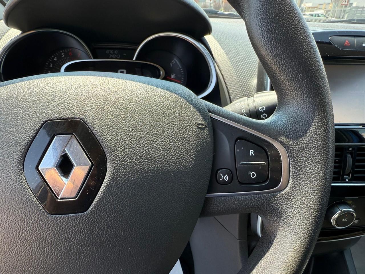Renault Clio TCe 90CV GPL NEOPATENTATI