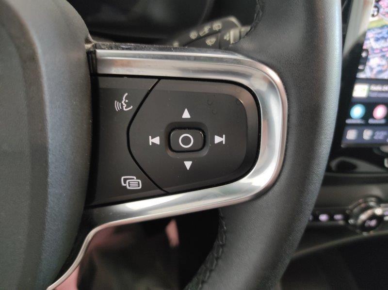 VOLVO XC40 (2017-->) - XC40 Recharge Pure Electric Twin Motor AWD Plus