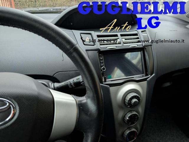 TOYOTA Yaris 1.3 5 porte Sol