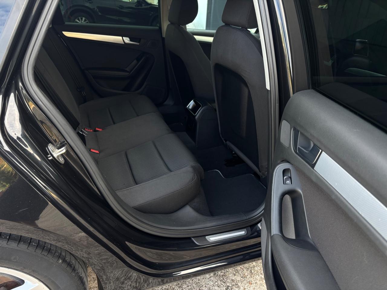 Audi A4 2.0 TDI 143CV. Garanzia, neopatentati