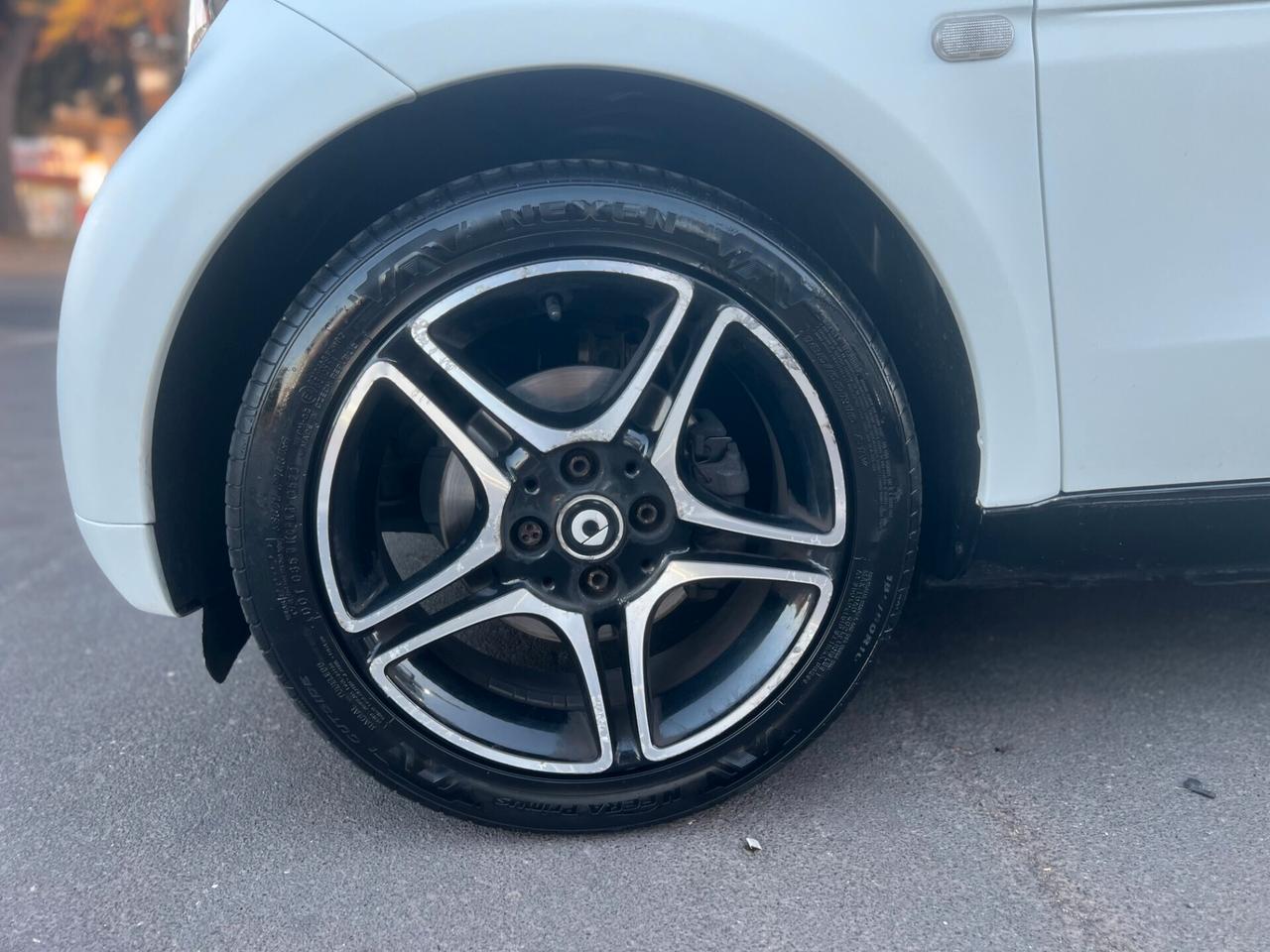 Smart fortwo 453 PASSION SOLO 97.000KM 2015