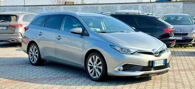 Toyota Auris Touring Sports 1.8h Lounge cvt