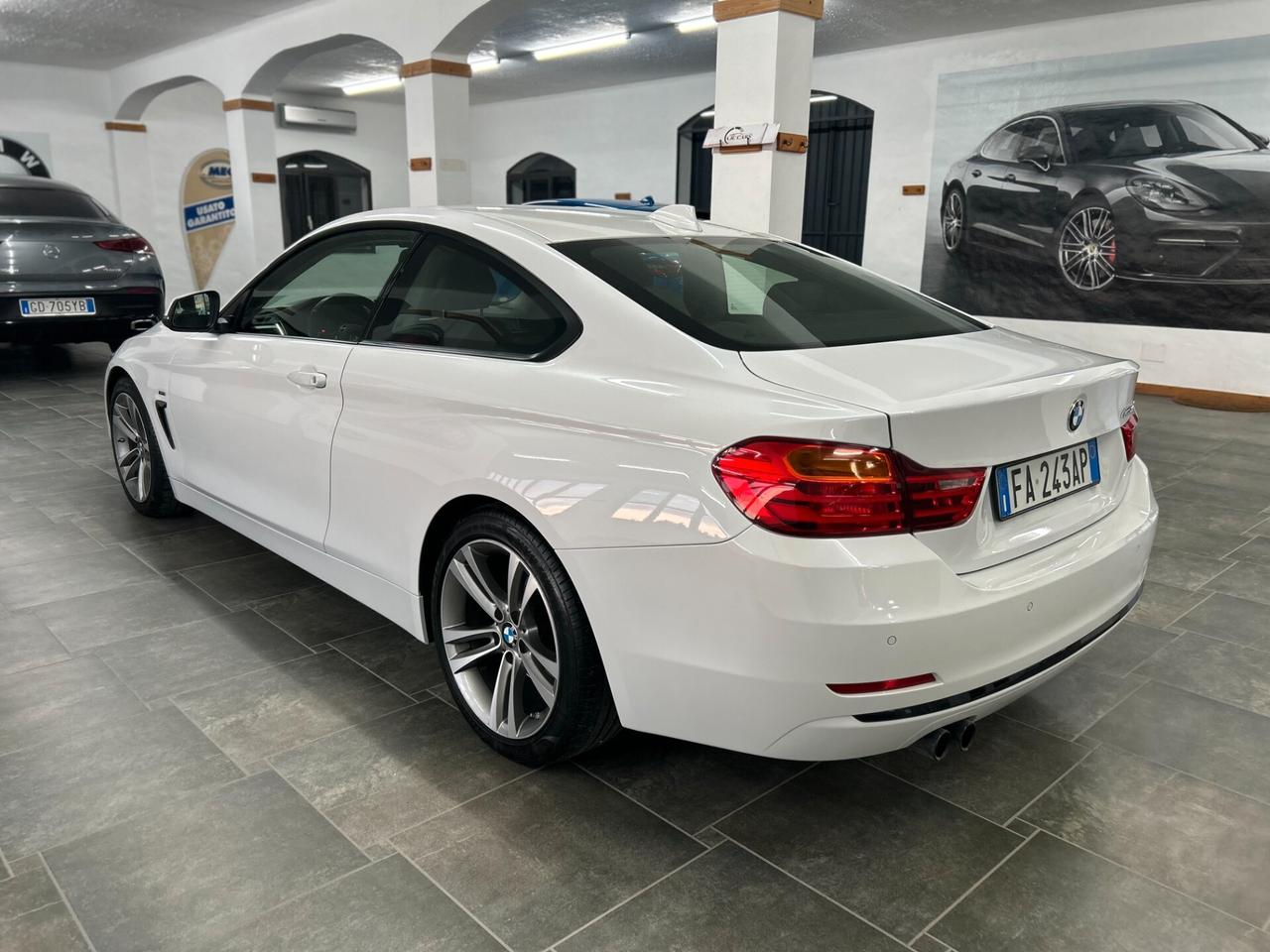 Bmw 425d Coupé Sport (M-Sport internamente)