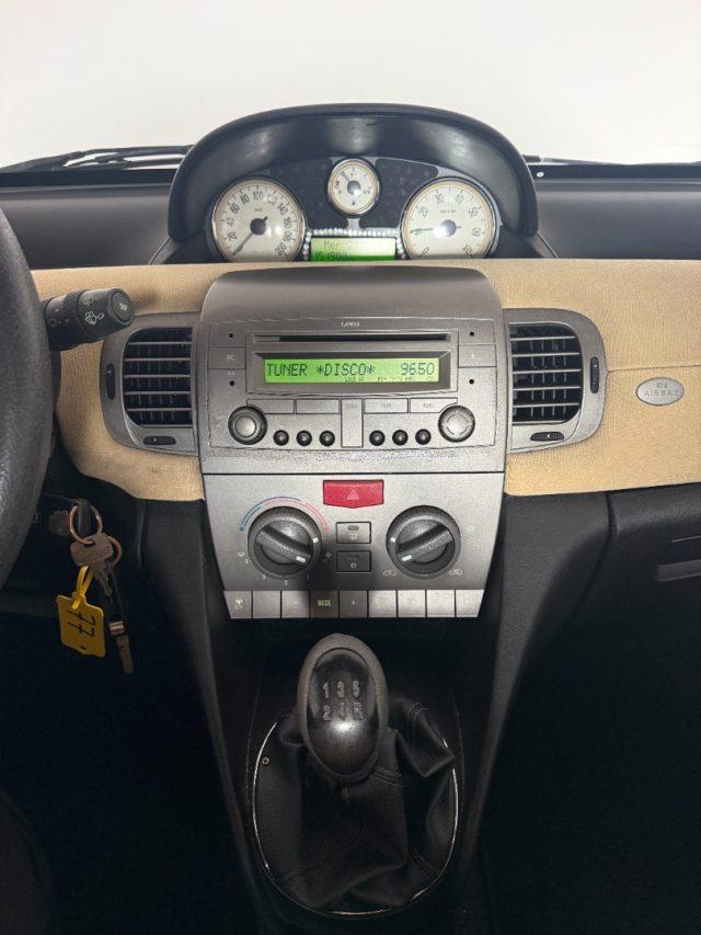 LANCIA Ypsilon 1.2