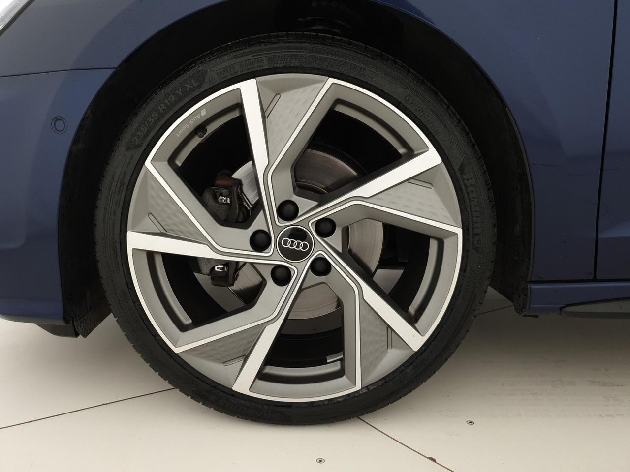Sportback 35TDI 150CV S tronic Identity Black