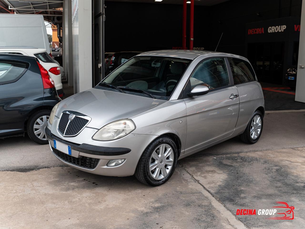 Lancia Ypsilon 1.2 Fire 16v 80 cv