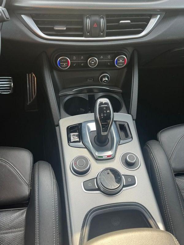 Alfa Romeo Stelvio Stelvio 2.2 Turbodiesel 210 CV AT8 Q4 Veloce