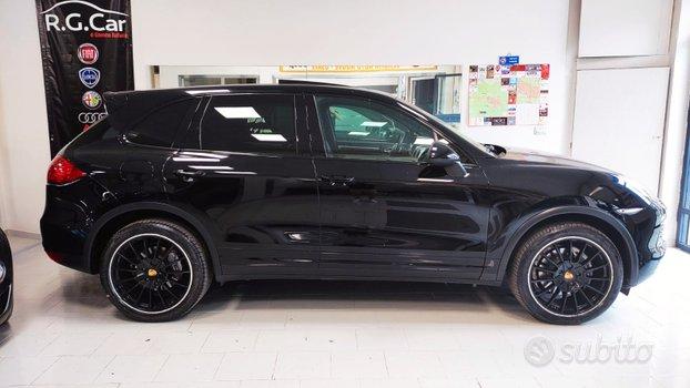 Porsche Cayenne 3.0 Diesel Blackedition