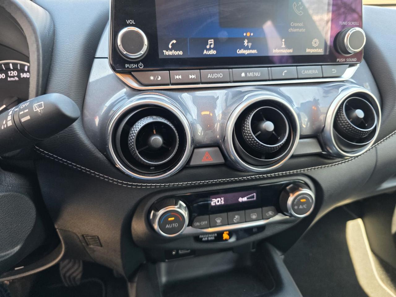 Nissan Juke 1.0 DIG-T 114 CV N-Connecta