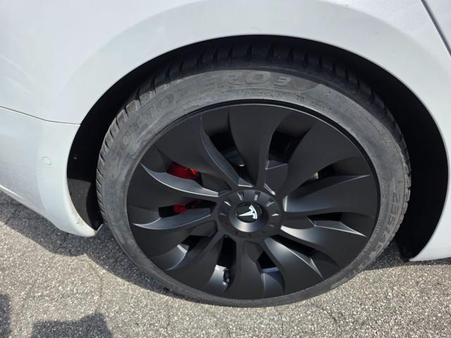 TESLA Model 3 Standard RWD Plus