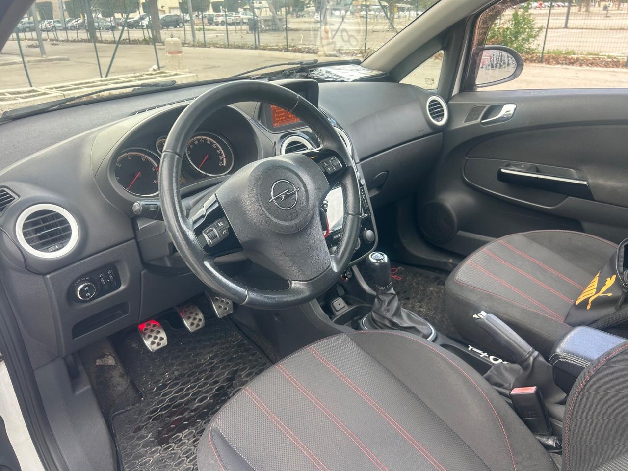 Opel Corsa 1.7 CDTI 130CV 3 porte b-color Sport