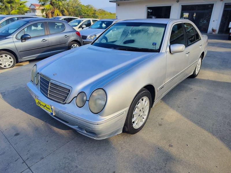 Mercedes-Benz Classe E E 220 CDI cat Elegance Comand
