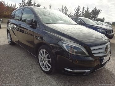 MERCEDES-BENZ B 180 CDI