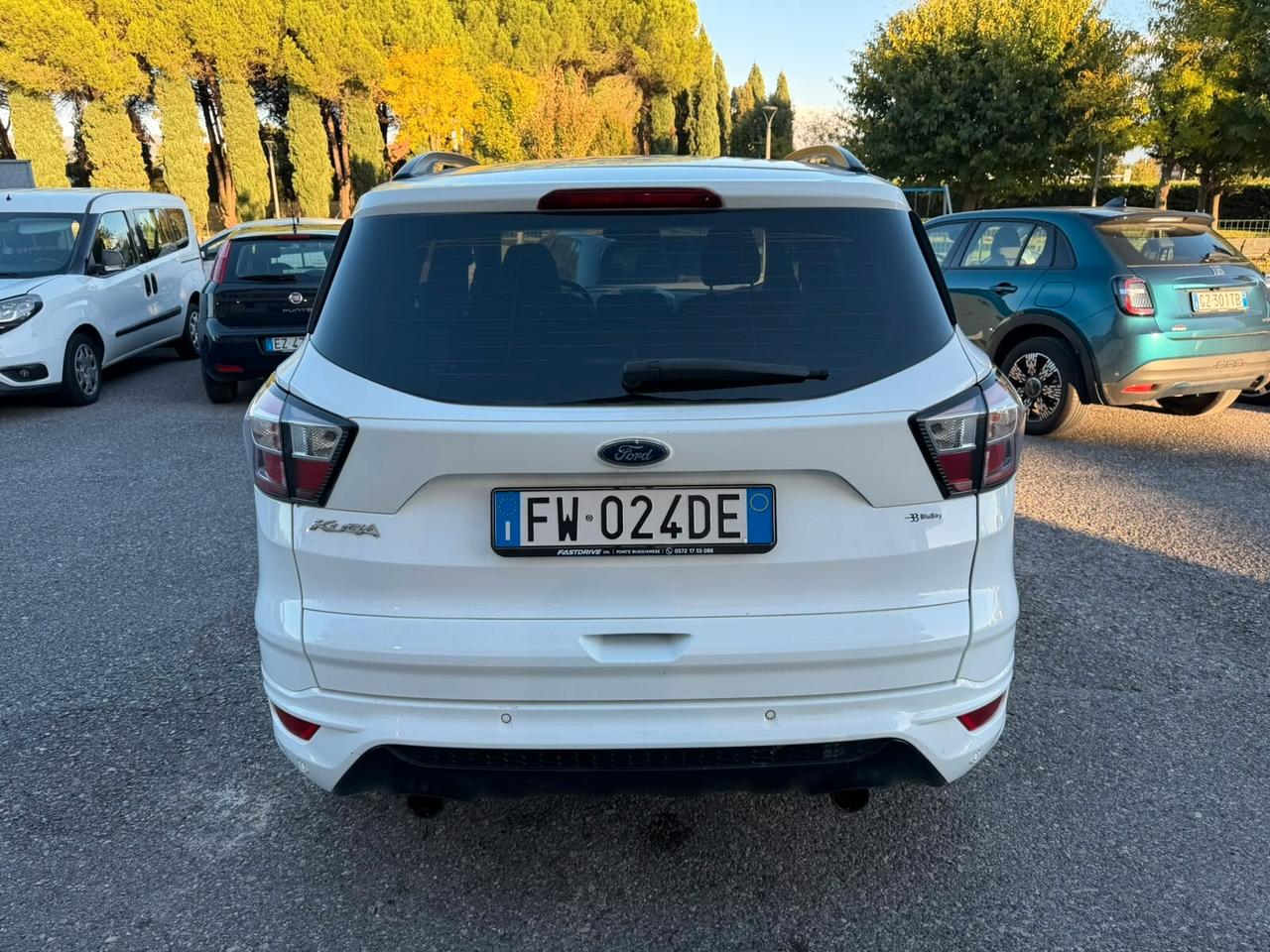 Ford Kuga 1.5 EcoBoost 120 CV S&S 2WD ST-Line