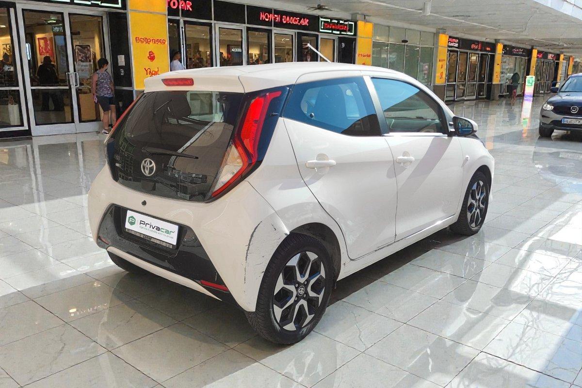 TOYOTA Aygo Connect 1.0 VVT-i 72 CV 5 porte x-fun