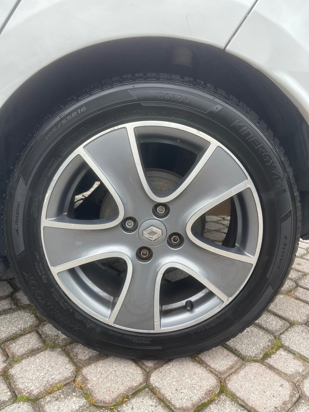 Renault Clio 1.2 75CV GPL 5 porte Costume National