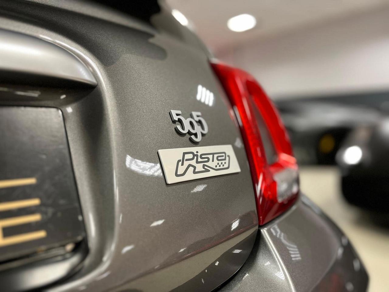 Abarth 595 C 1.4 Turbo T-Jet 160 CV Pista