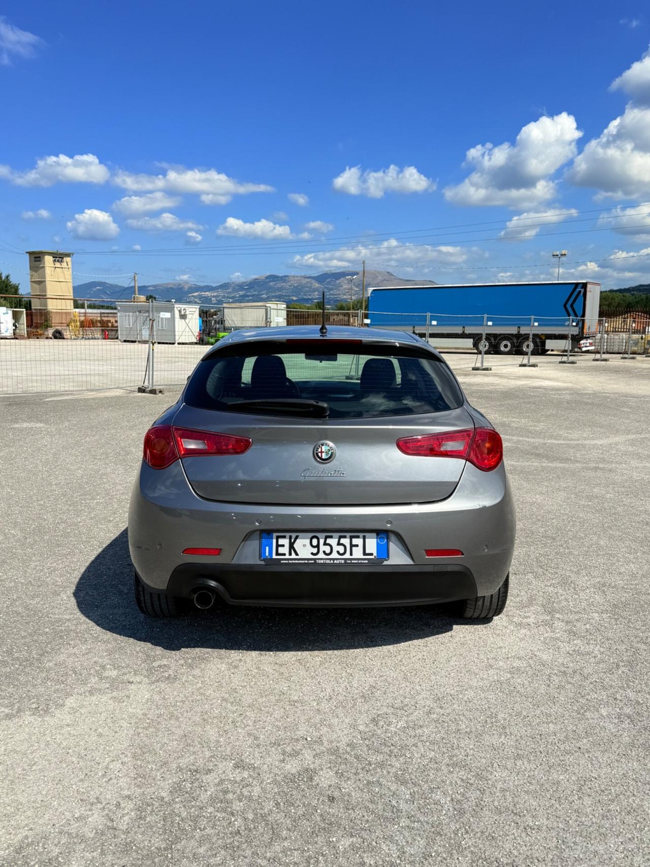 Alfa Romeo Giulietta 1.6 JTDm-2 105 CV Exclusive