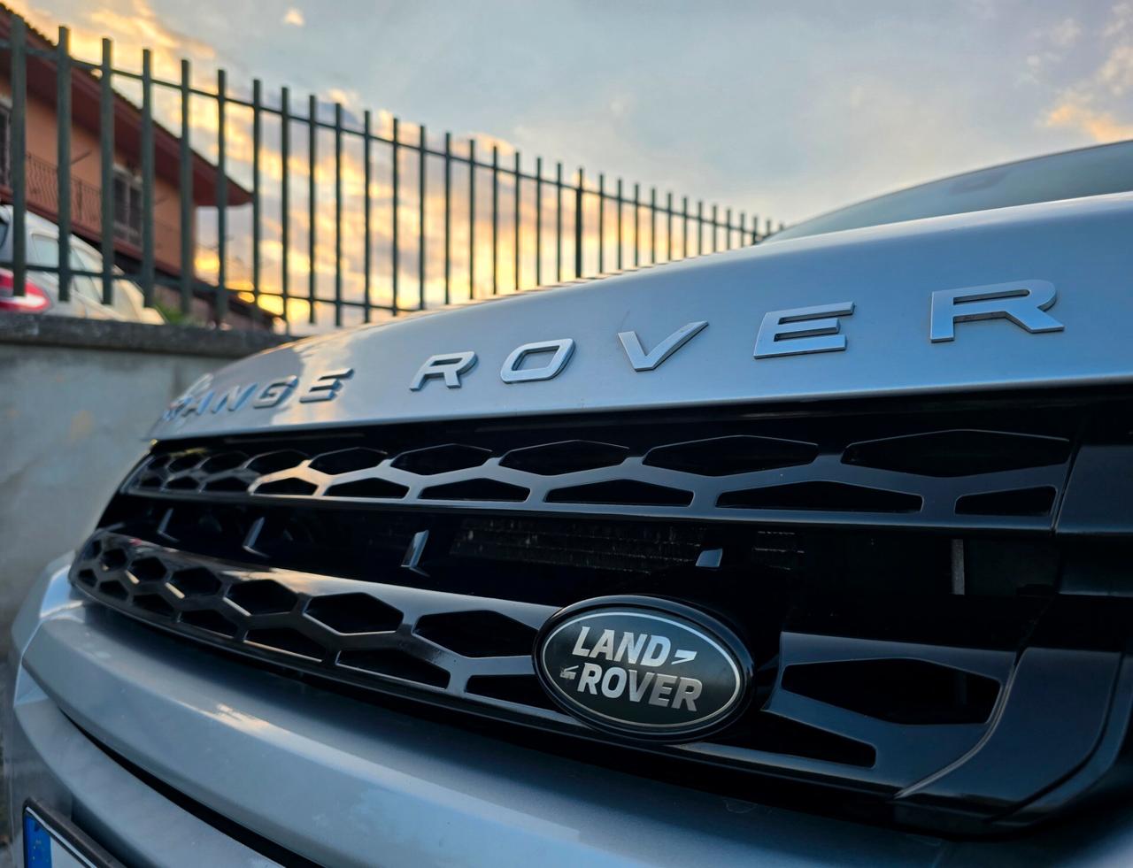 RANGE ROVER EVOQUE 2.2TD4 2016 IMMACOLATA