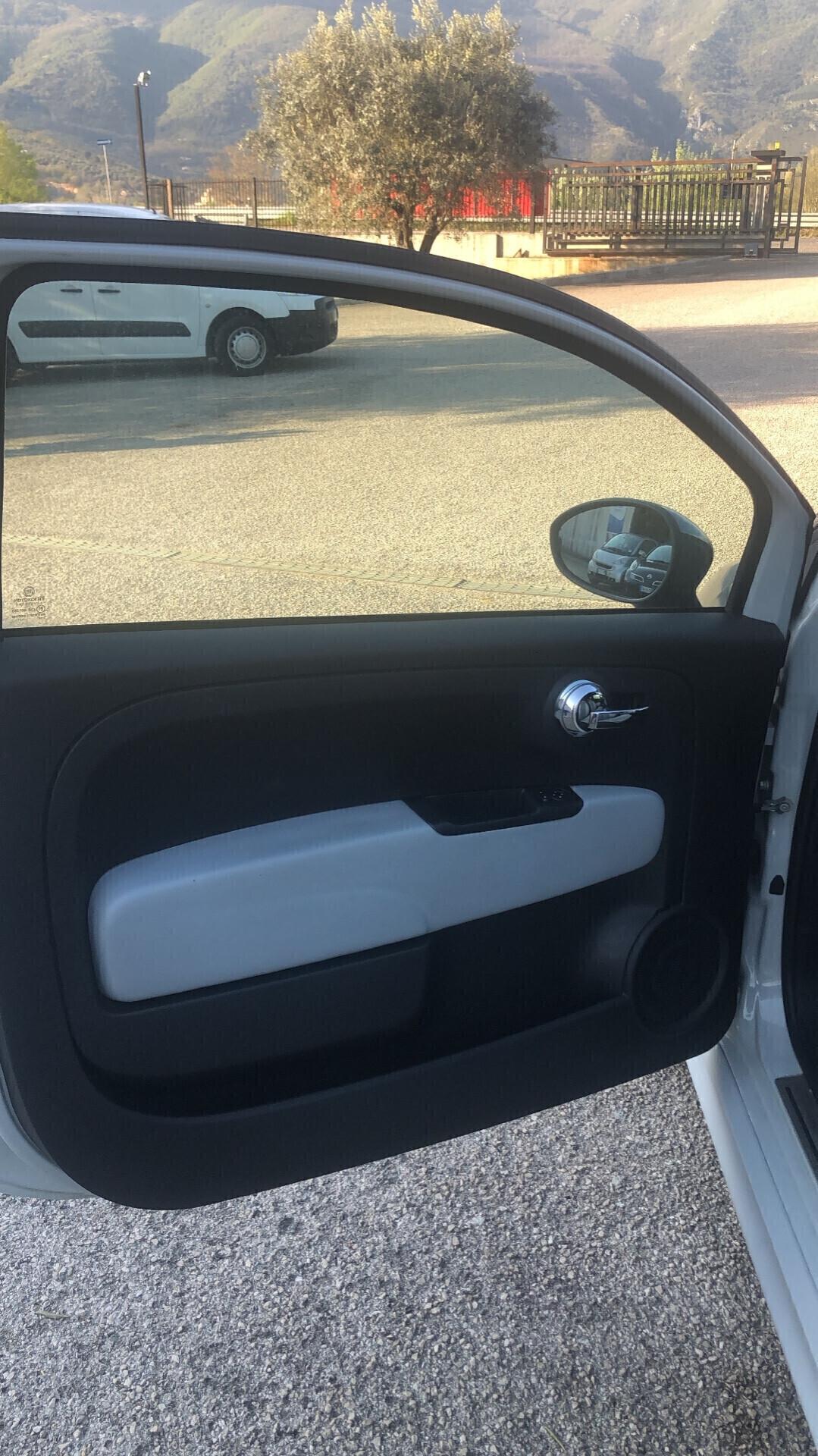 Abarth 500 C 1.4 Turbo T-Jet
