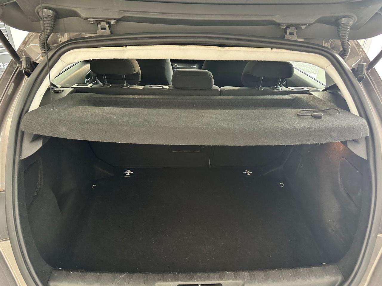 Peugeot 308 1.6 e-HDi 115 CV Stop&Start Allure