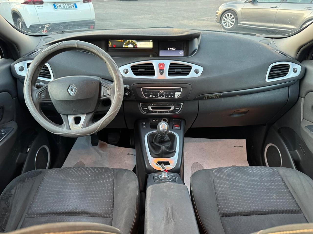 Renault Scenic 7 POSTI 1.5 DCI 110CV 2010