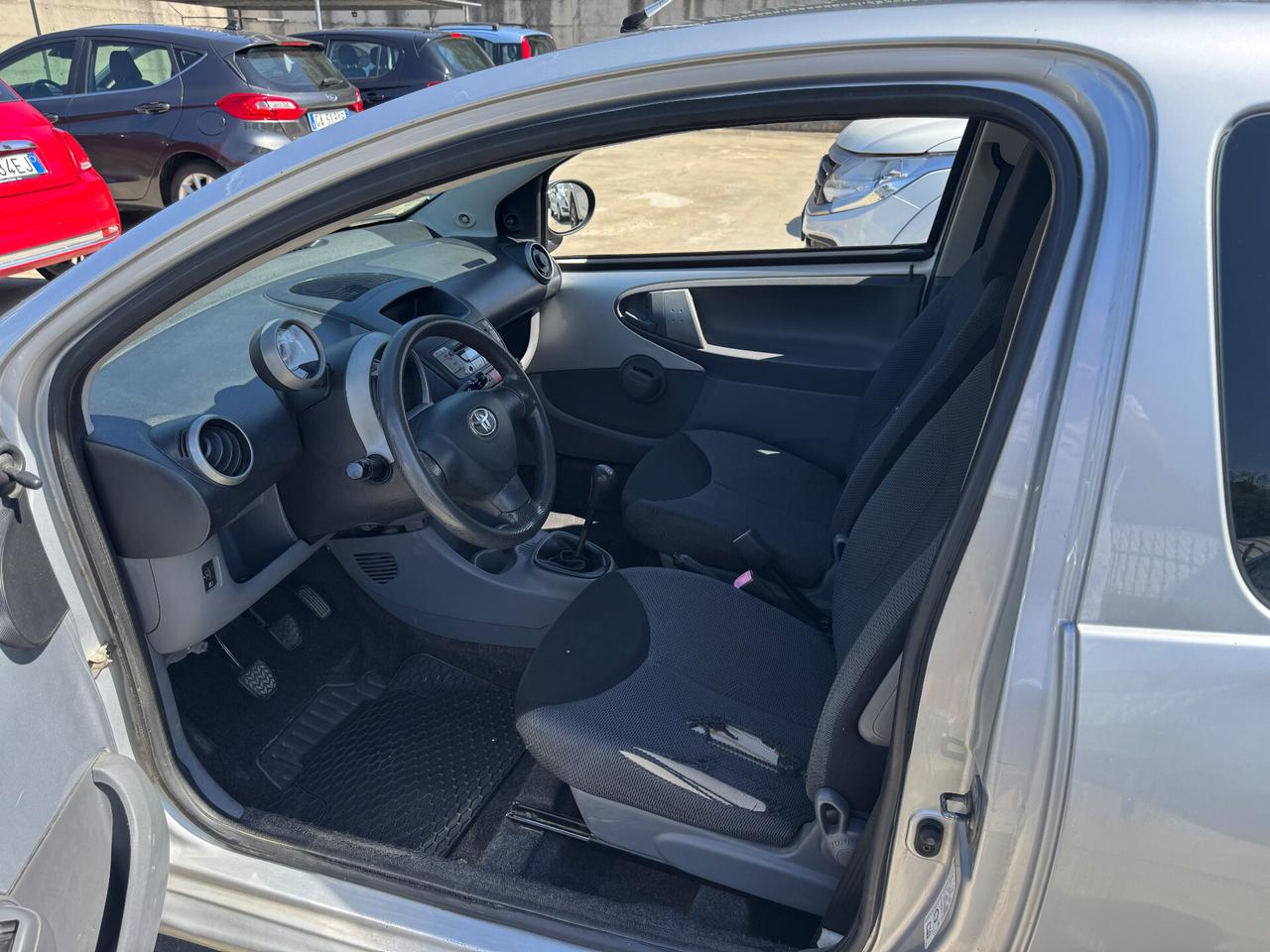 Toyota Aygo 1.0 12V VVT-i 3 porte Sol/152.000KM