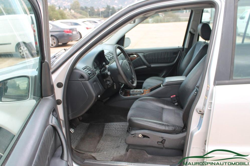 MERCEDES 270 CDI turbodiesel 4X4 GANCIO TRAINO