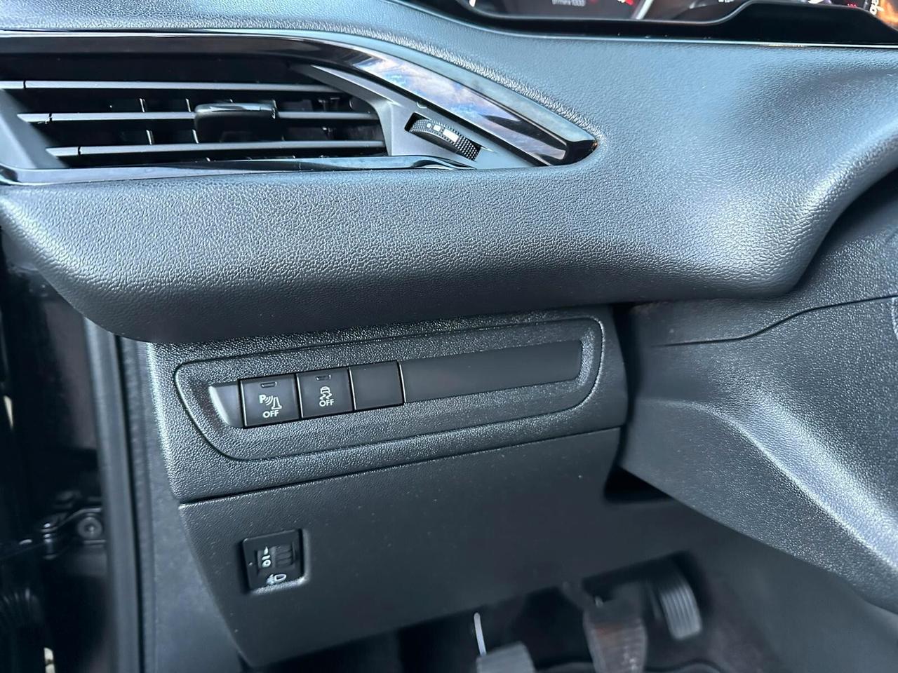 Peugeot 208 BlueHDi 75 5 porte Allure