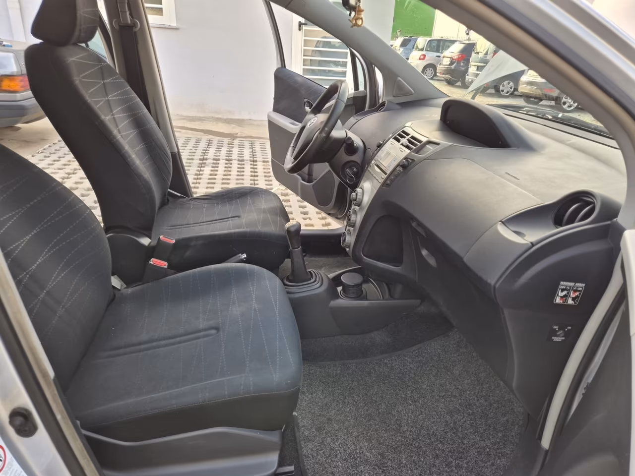 Toyota Yaris 1.3 5 porte