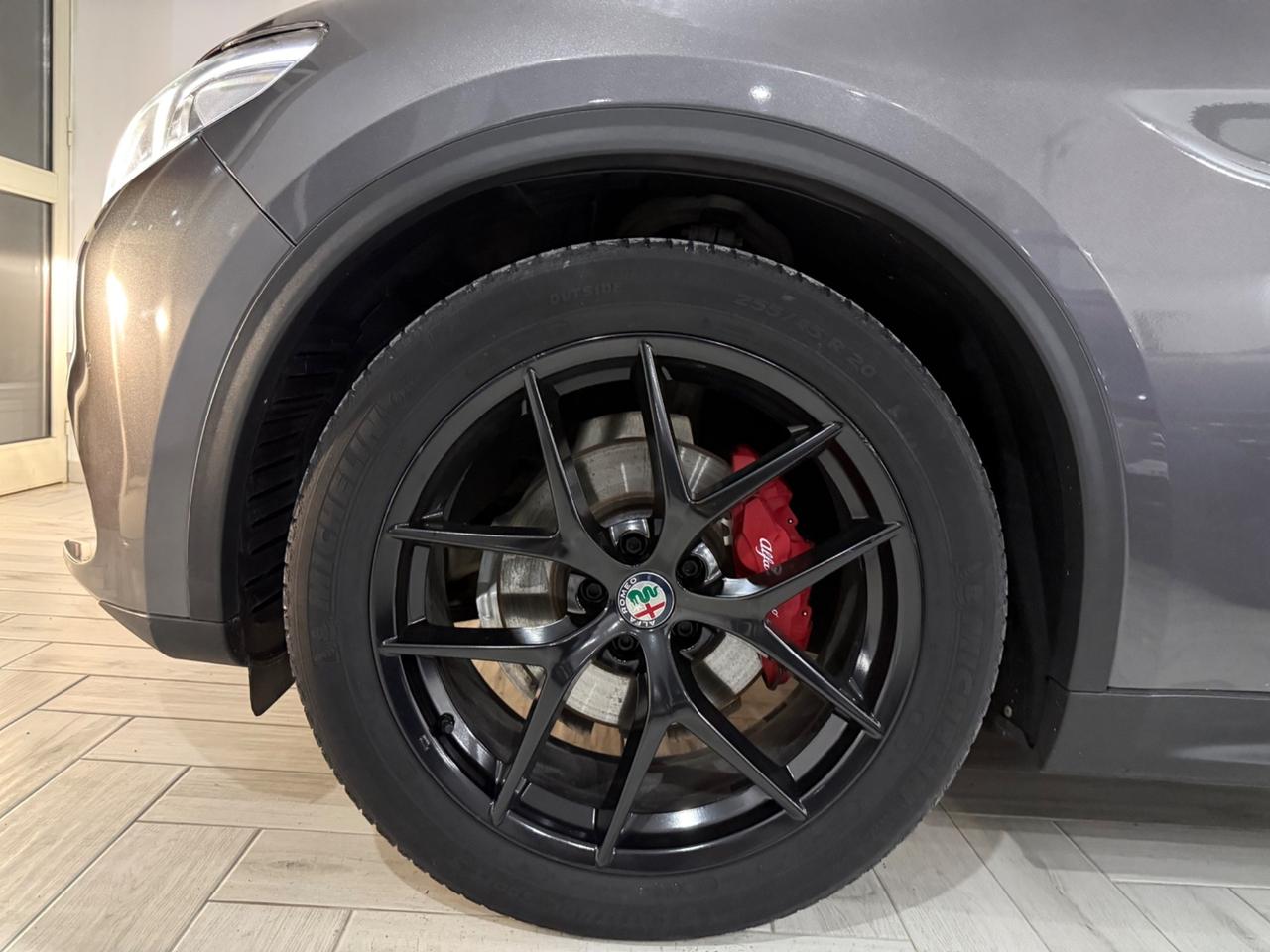 Alfa Romeo Stelvio 2.2TurboD 190CV SPRINT+CARTIER RED2021
