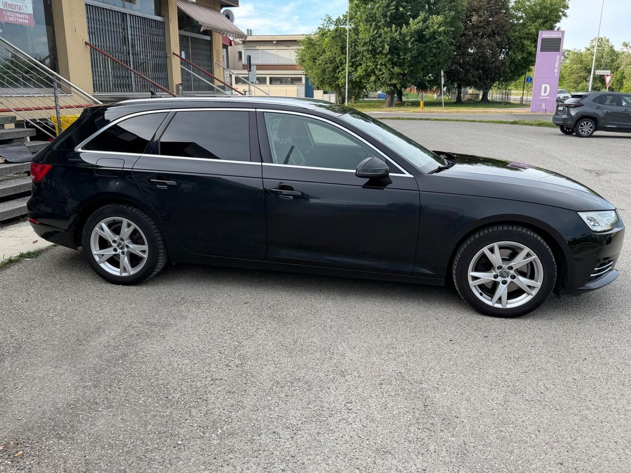 Audi A4 Business Sport 2.0 35 TDI #10742