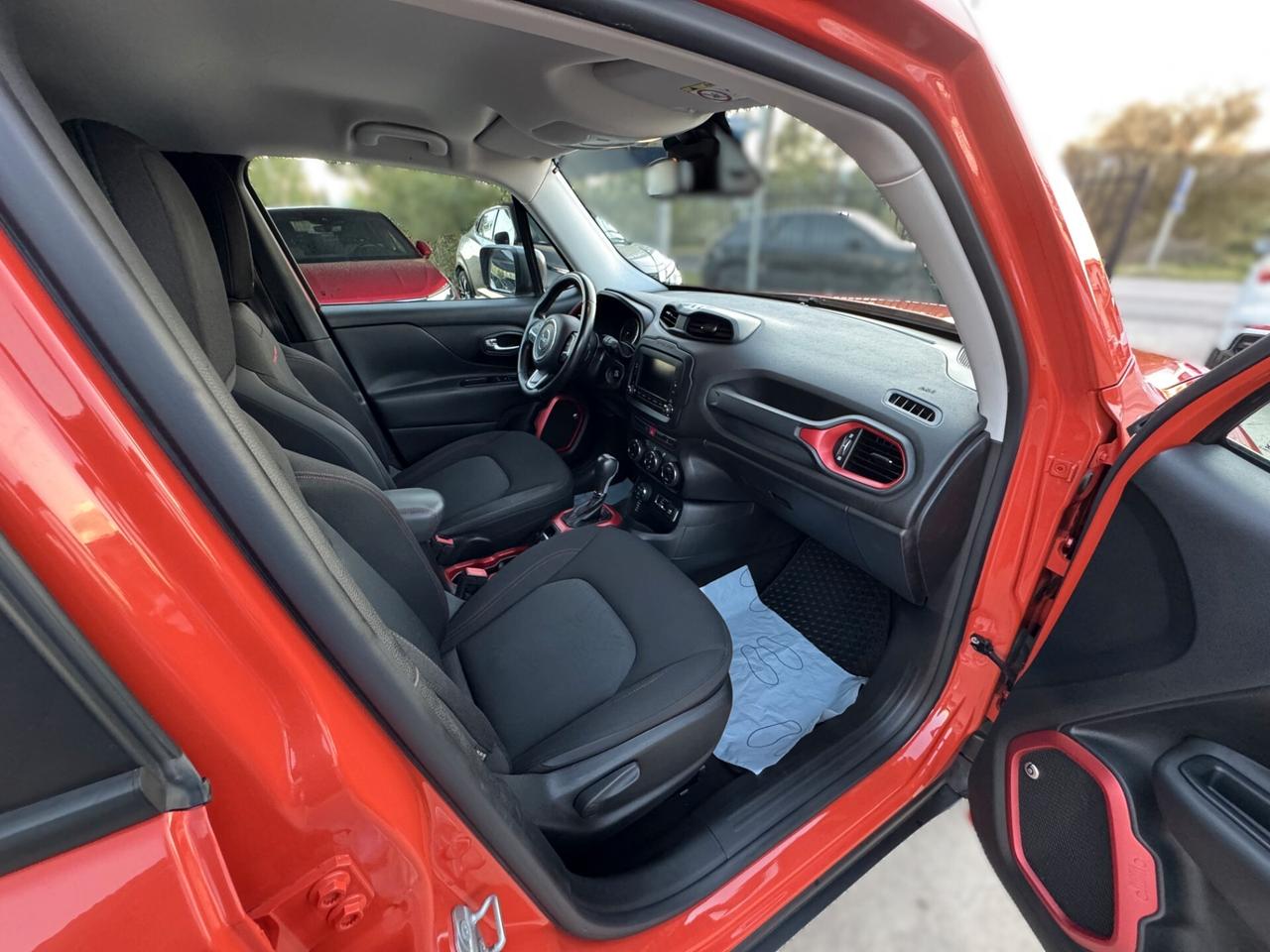 Jeep Renegade 2.0 Mjt 170CV 4WD Active Drive Low Trailhawk