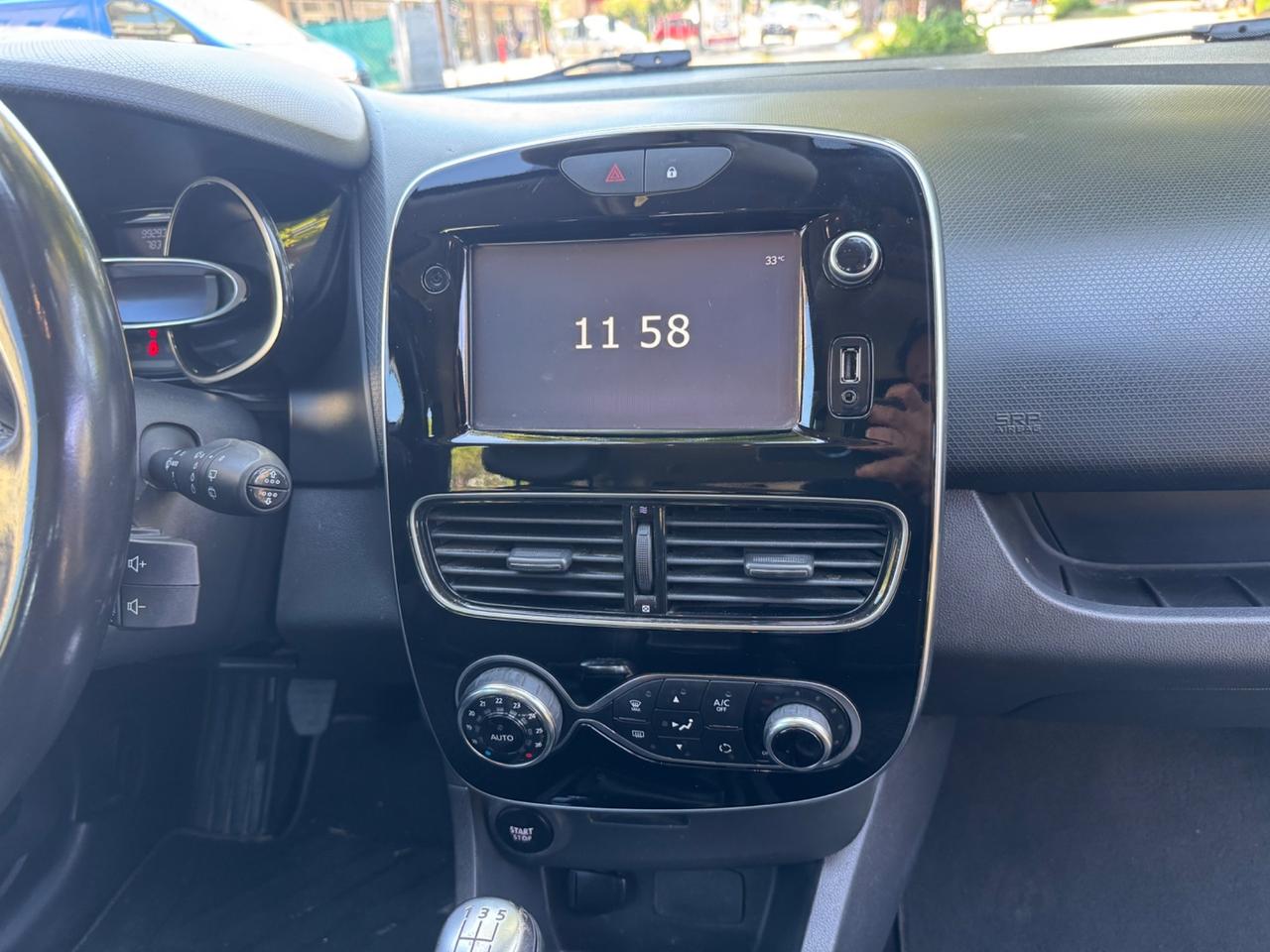 Renault Clio Sporter 1.5 dci 75 cv neopaten garanzia 12 m
