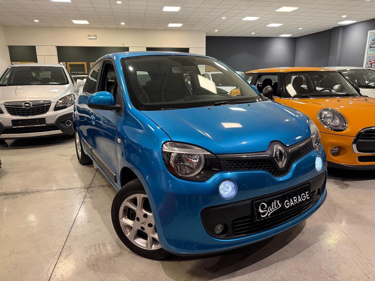 Renault Twingo 1.0 benzina Neopatentati
