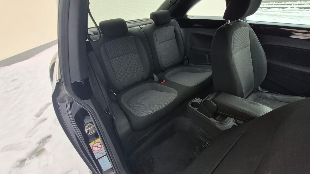 Volkswagen Maggiolino 1.6 TDI Design