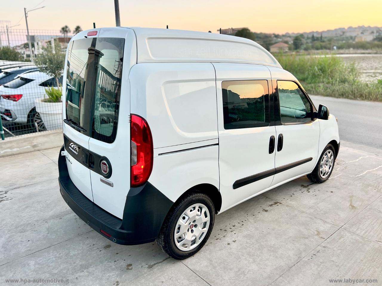 FIAT Doblò 1.6 MJT 120CV TETTO ALTO CLIMA AUTOMATICO 2 PORTE LATERLAI