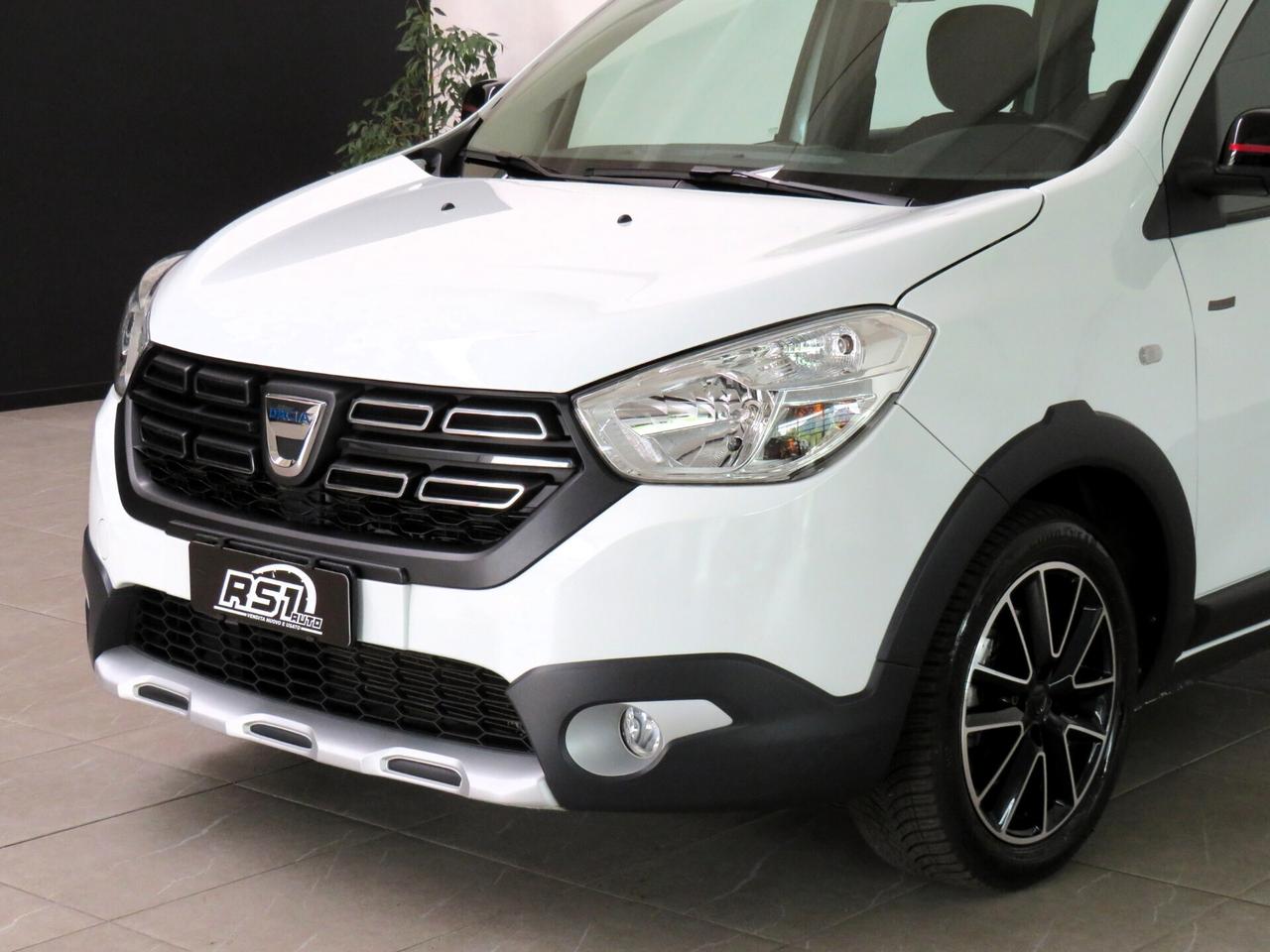 Dacia Lodgy Stepway 1.3 TCe 130CV - 7 posti