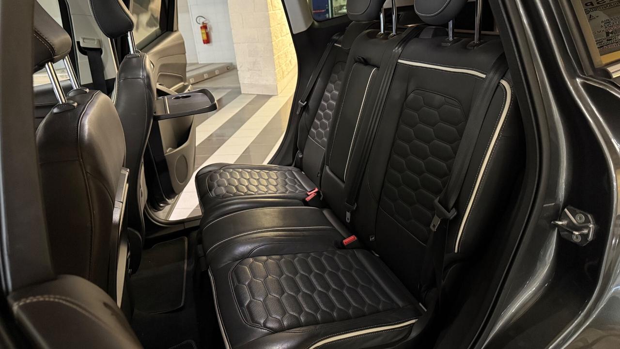 Ford Kuga 2.0 TDCI 180 CV S&S 4WD Powershift Vignale