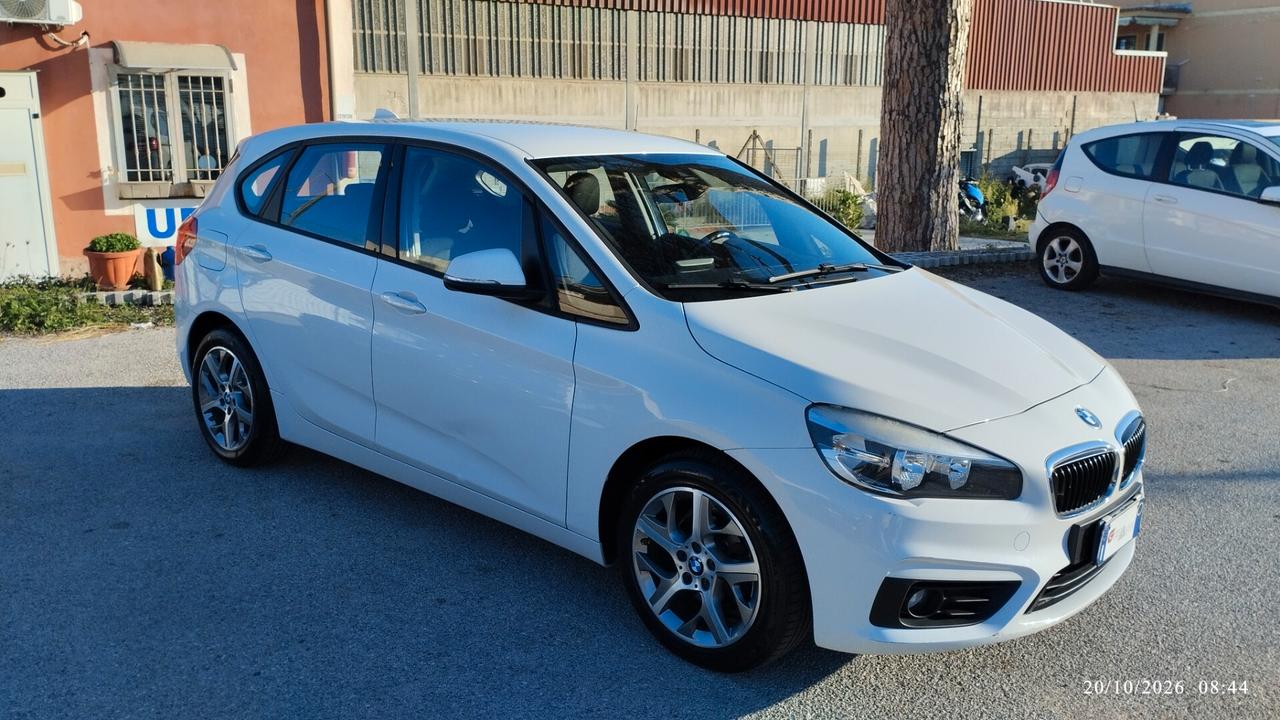 Bmw 2er Active Tourer 214d Luxury