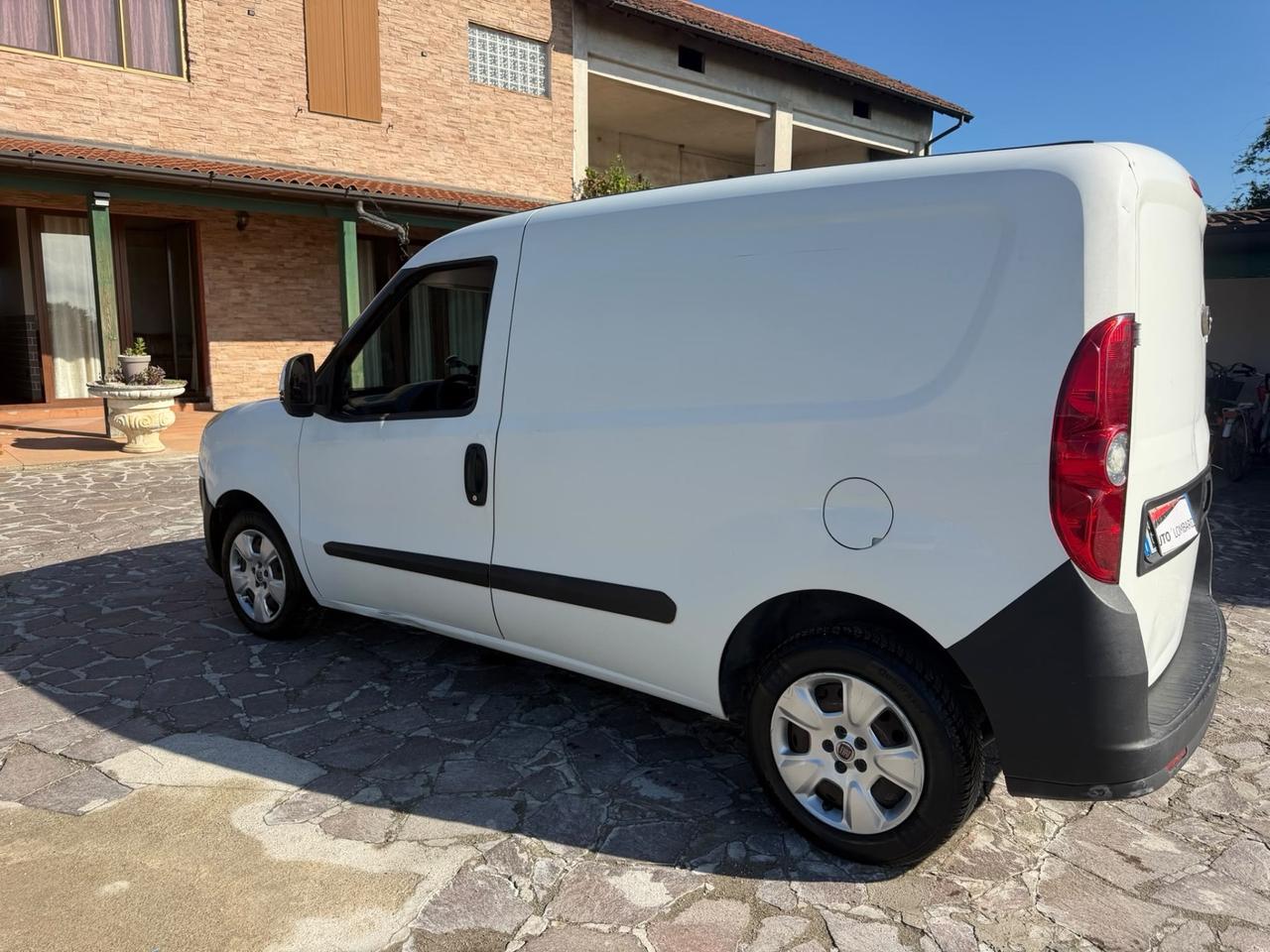 Fiat Doblo 1.6 MJT 105CV PC-TN Cargo Lamierato SX