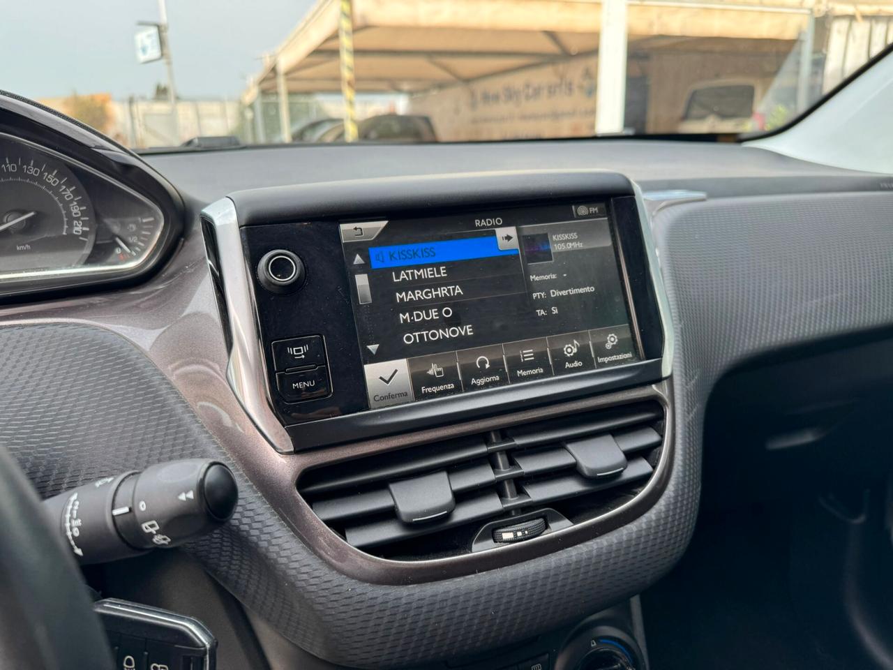 Peugeot 2008 1.2 VTi 82CV Active