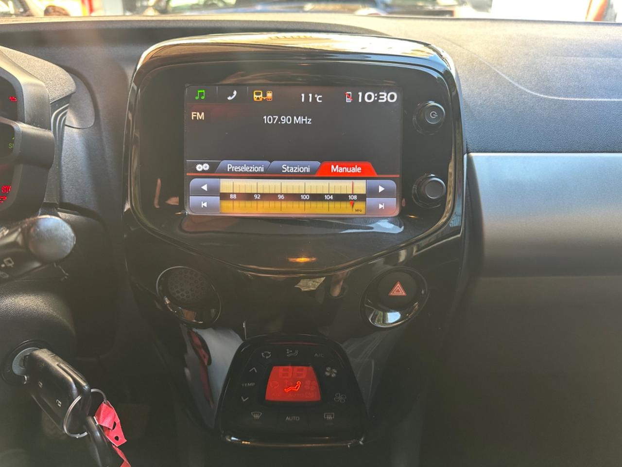 Peugeot 108 VTi 68 3 porte RATE/FINANZIAMENTI