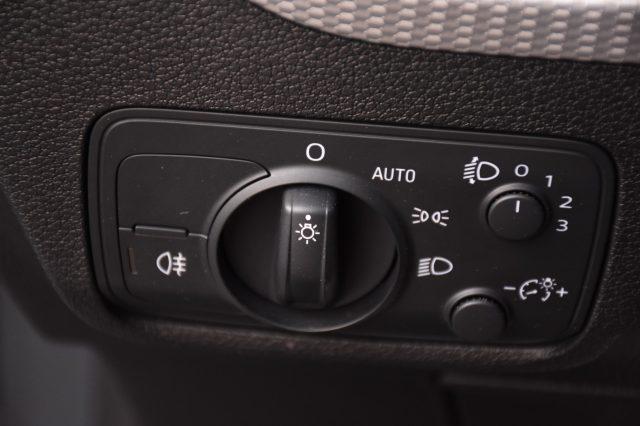 AUDI Q2 2.0 TDI quattro S tronic Business