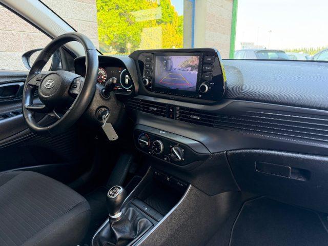 HYUNDAI i20 1.2 84CV MPI SENSORI PARCHEGGIO REETROCAMERA