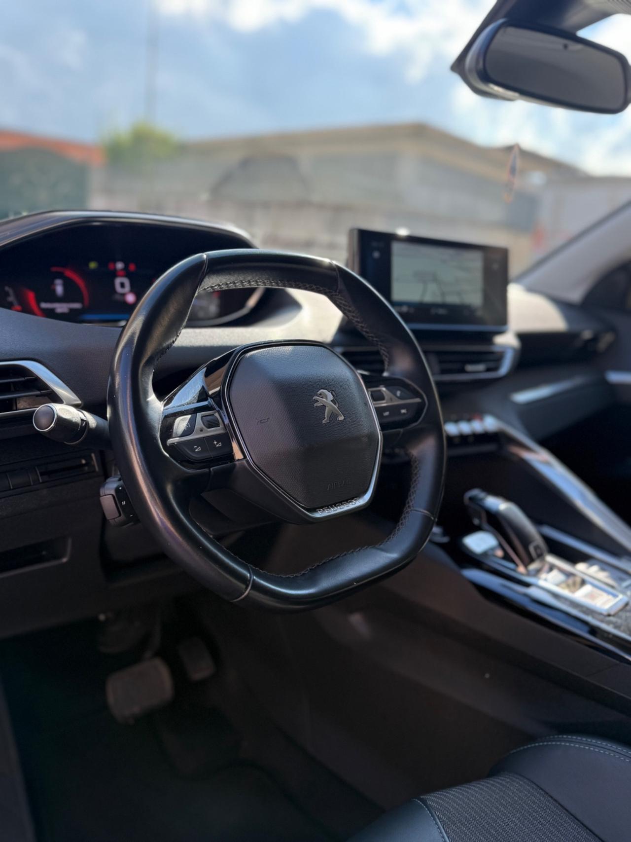 Peugeot 3008 BlueHDi 130 S&S EAT8 Allure