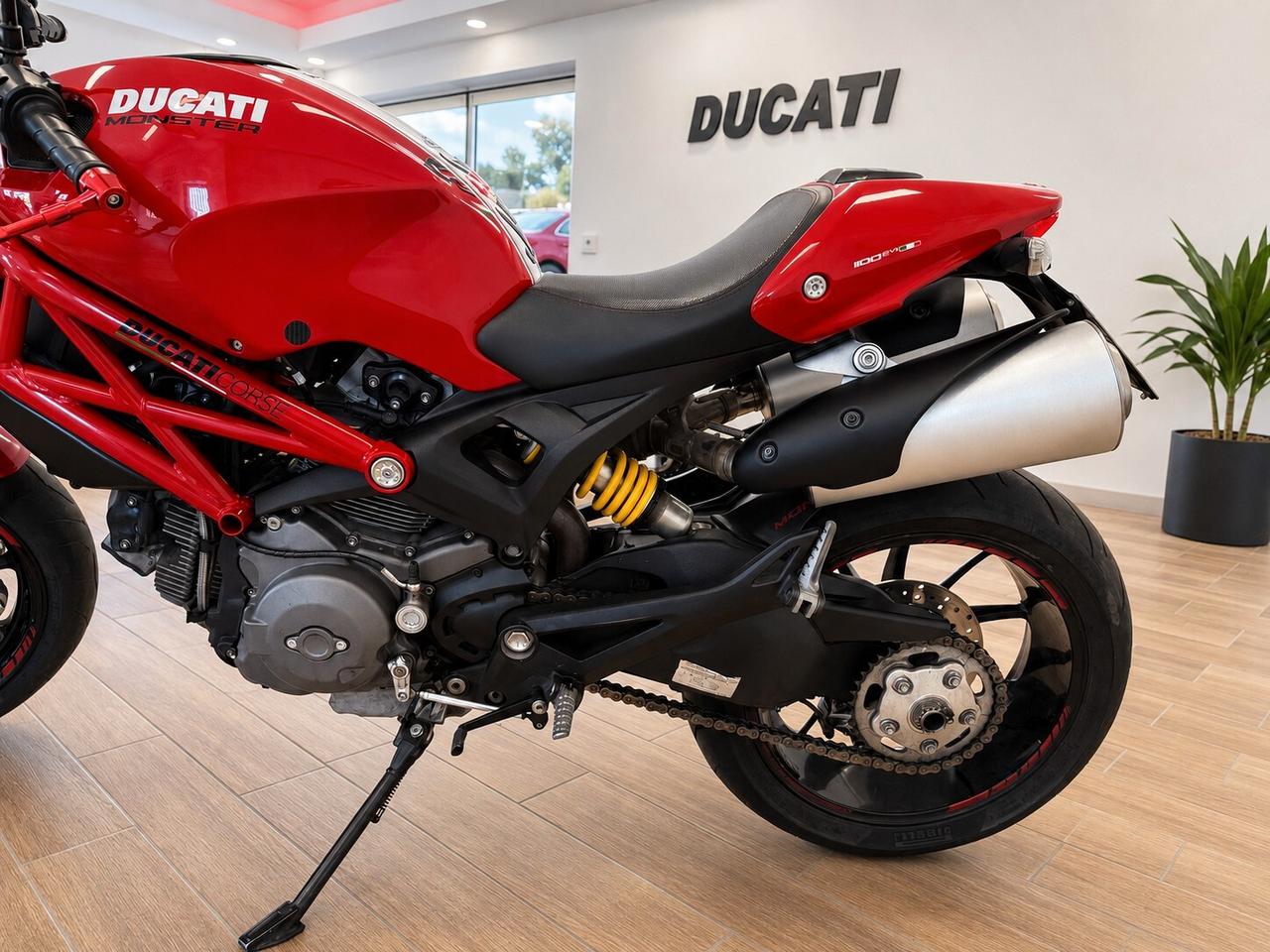 Ducati Monster 796plus