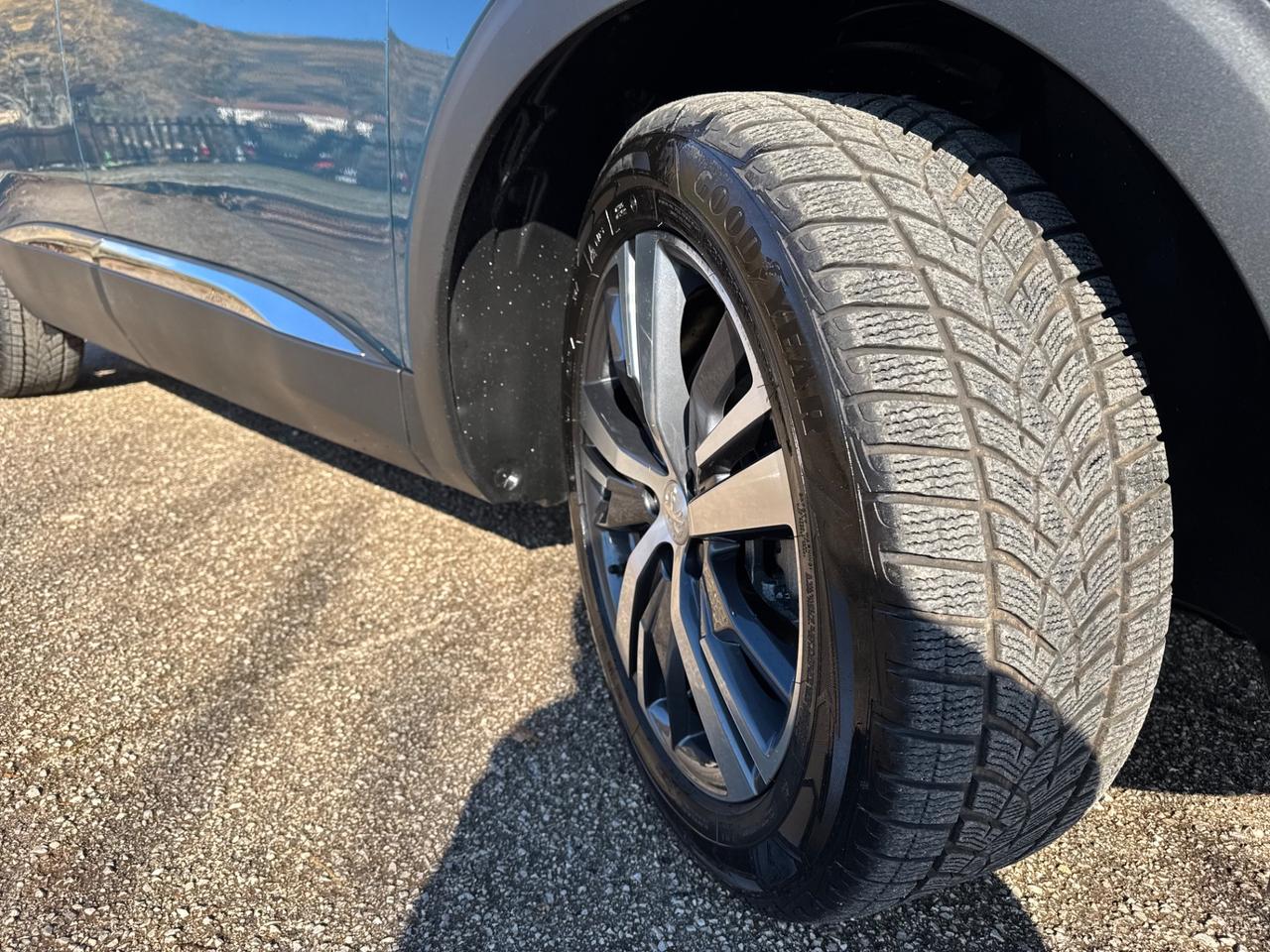 Peugeot 5008 BlueHDi 130 S&S EAT8 Allure Pack